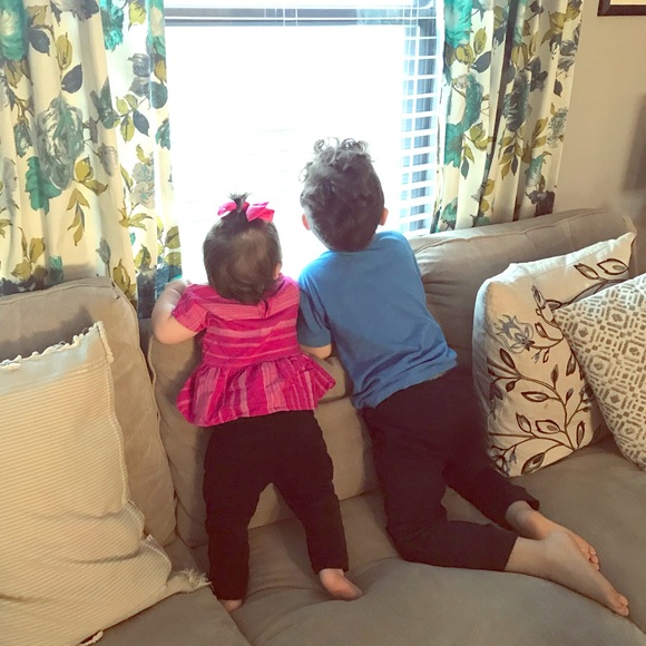 Meet your Posher, Alli - Picture 1 of 1